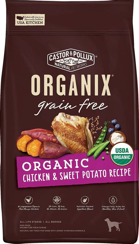 Farmina N&D Grain-Free Chicken Formula derives most of its animal protein from chicken and dehydrated chicken. Our dry matter label analysis reveals the recipe contains 41% protein, 20% fat and 32% estimated carbs… which creates a fat-to-protein ratio of about 49%. An excellent grain-free option for adult dogs. 